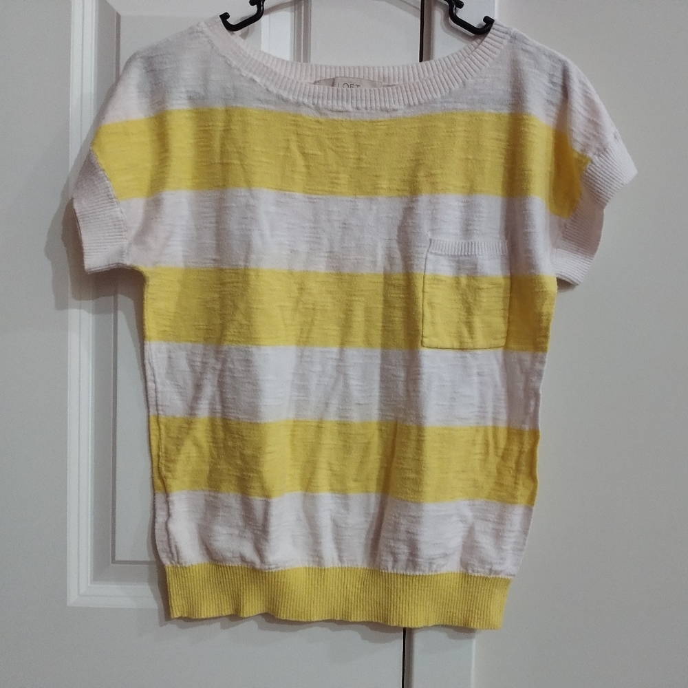 Short sleeve top